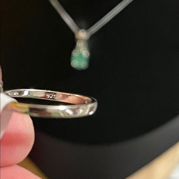 NWT Jewelry Set Natural Emerald Ring S6, Earring, Pendant 925 Silver - Picture 8 of 14
